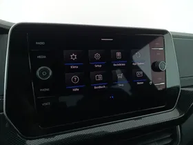 VW T-Cross 1.0 TSI 85 kW R-Line | Thumbnail 22 von 28
