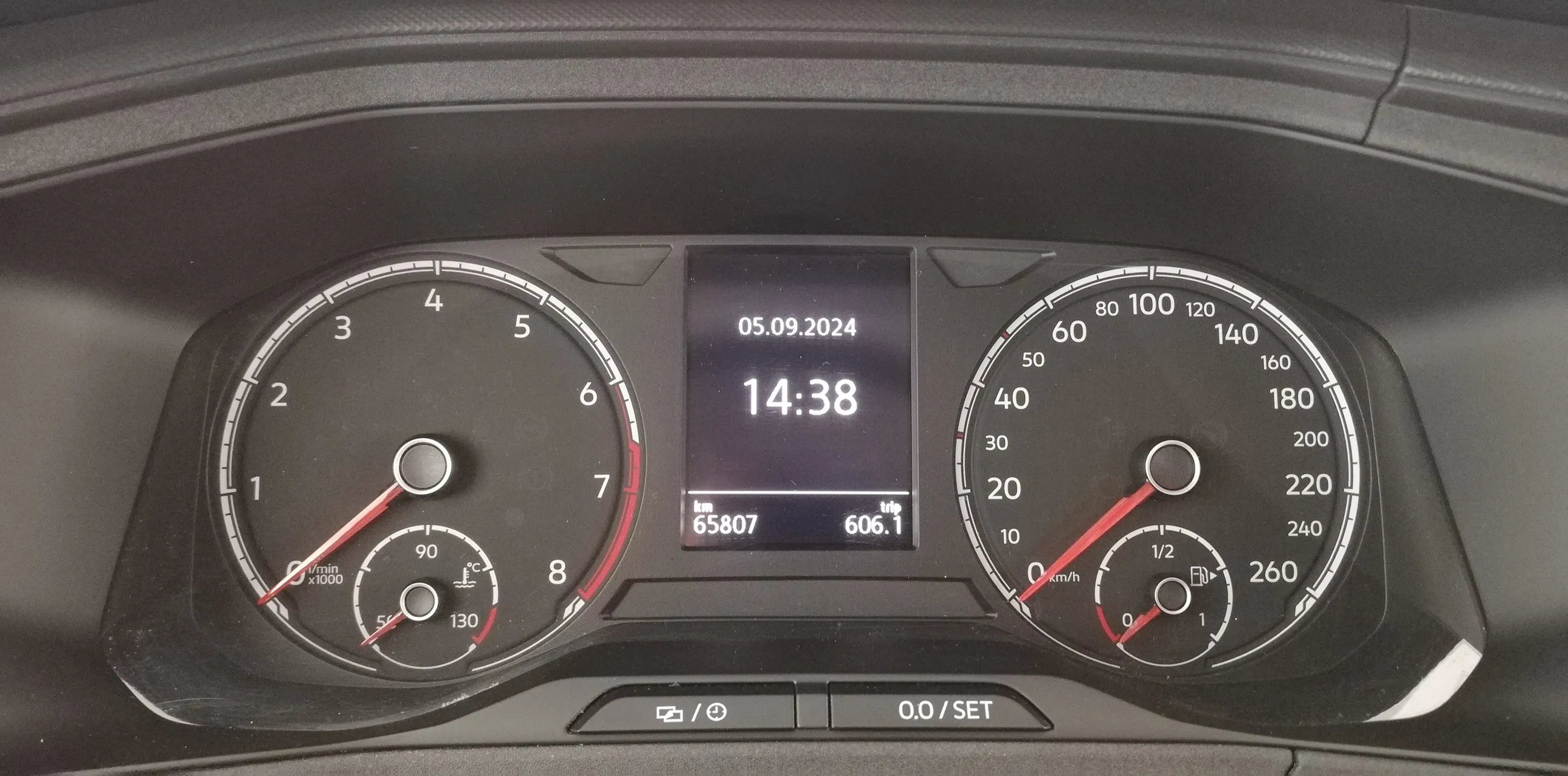 VW T-Cross 1.0 TSI | Bild 11 von 14