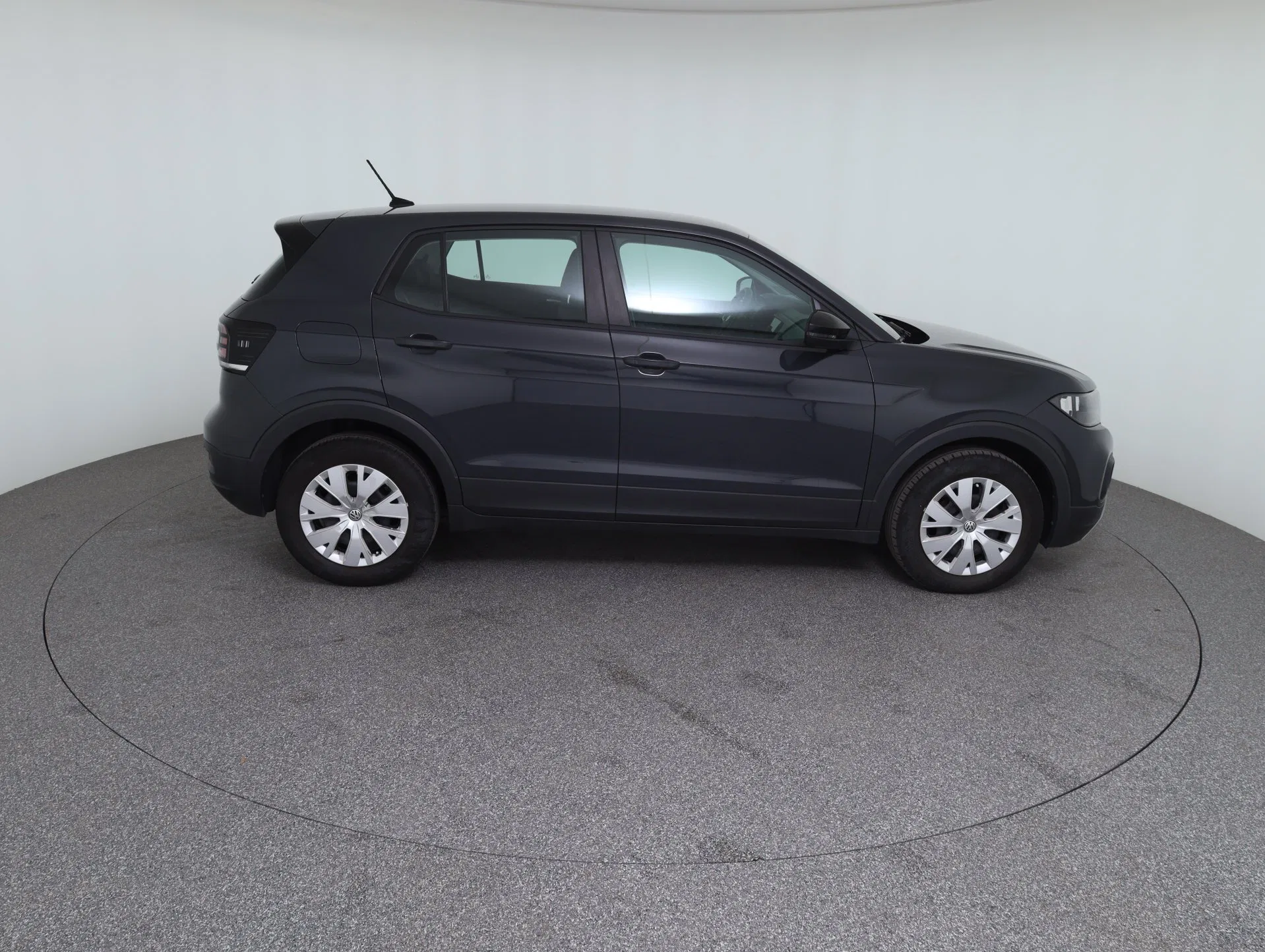 VW T-Cross 1.0 TSI | Bild 4 von 14