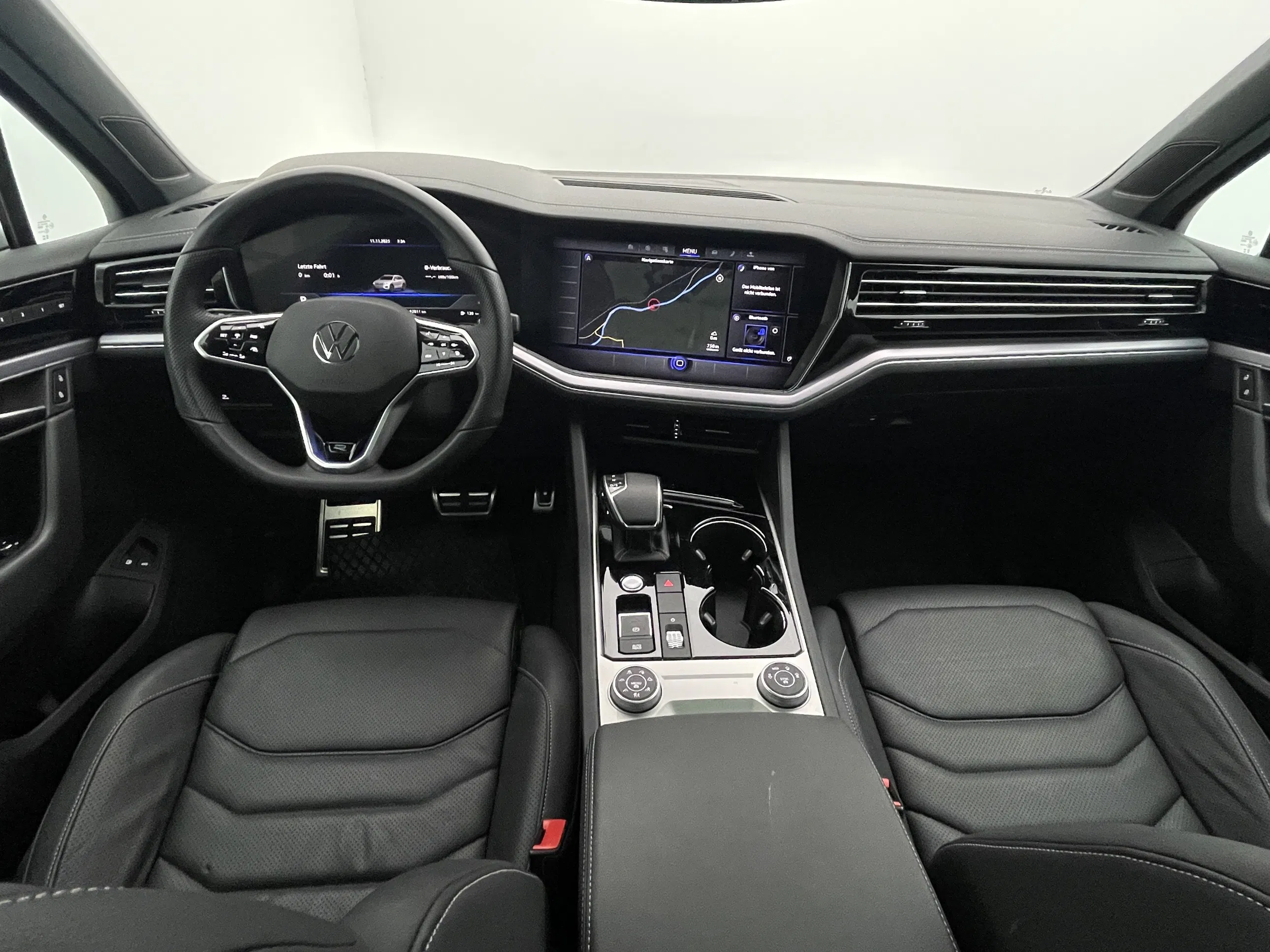 VW Touareg 3.0 V6 TSI 4Motion R | Bild 7 von 23