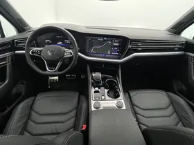 VW Touareg 3.0 V6 TSI 4Motion R | Thumbnail 7 von 23