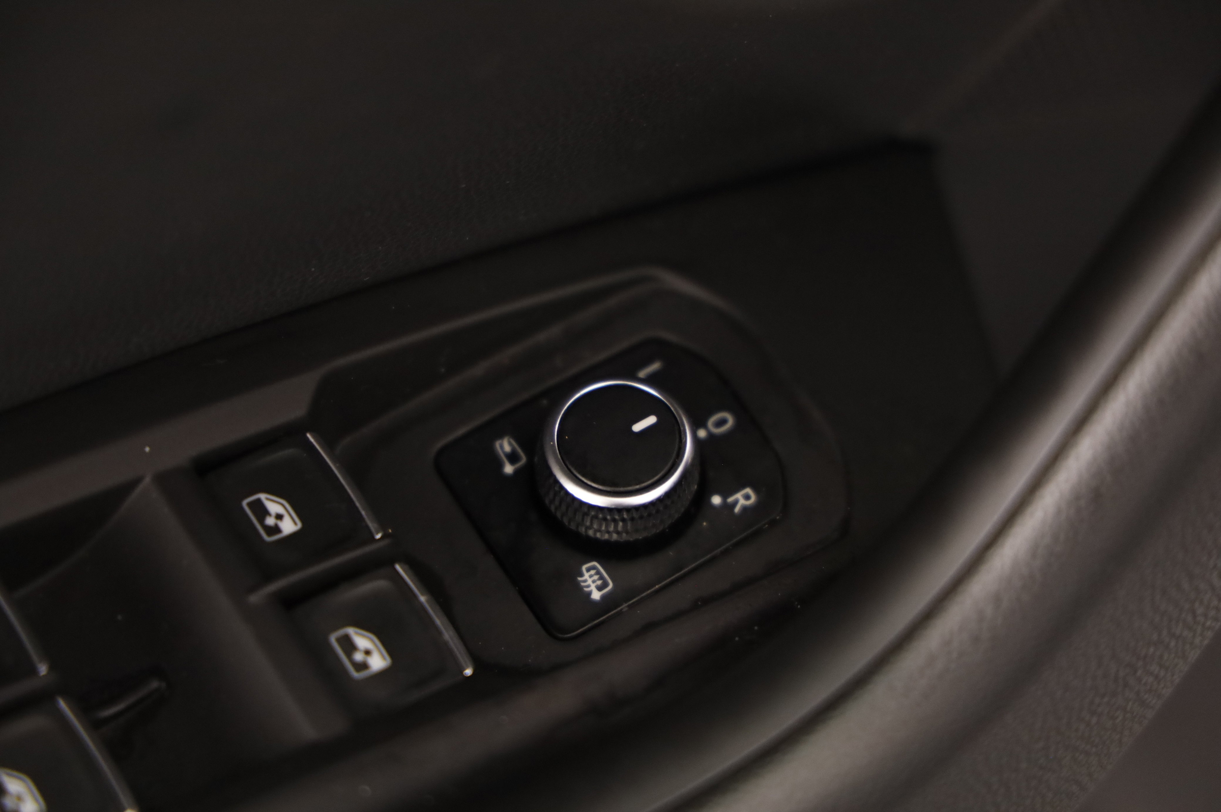 VW Touareg 3.0 V6 TSI 4Motion Elegance | Bild 11 von 27