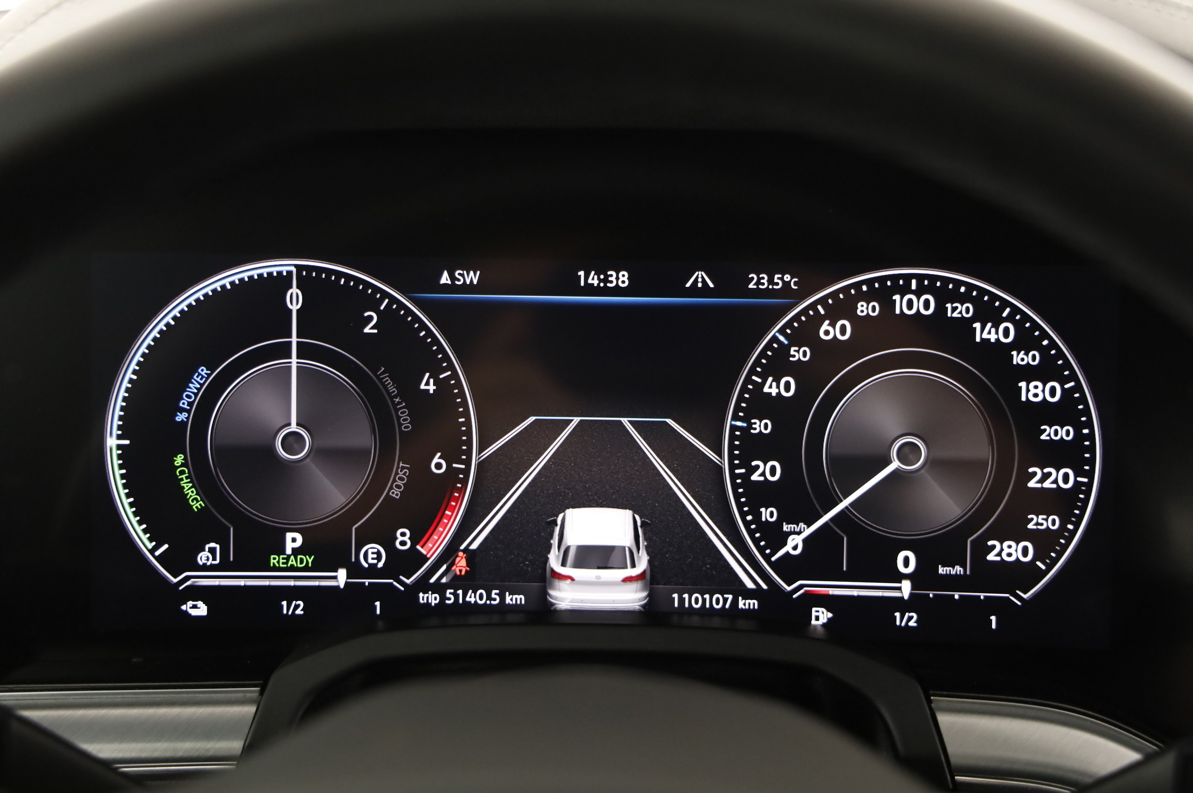 VW Touareg 3.0 V6 TSI 4Motion Elegance | Bild 15 von 27