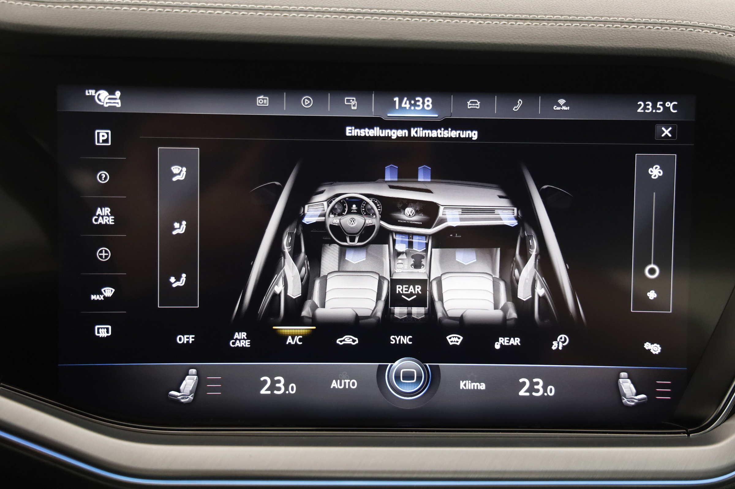 VW Touareg 3.0 V6 TSI 4Motion Elegance | Bild 22 von 27