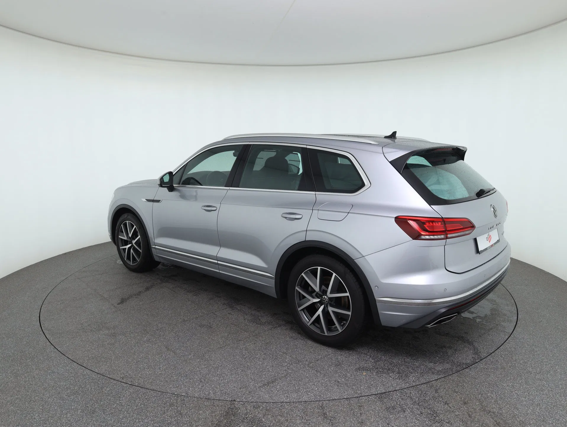 VW Touareg 3.0 V6 TSI 4Motion Elegance | Bild 8 von 30