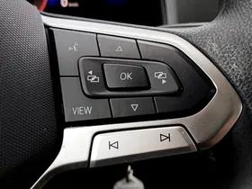 VW Taigo 1.0 TSI 4Me | Thumbnail 13 von 19