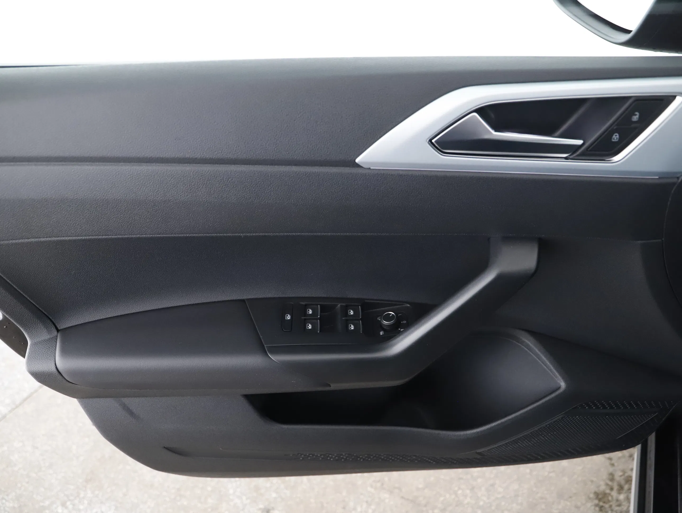 VW Taigo 1.0 TSI Life | Bild 14 von 21