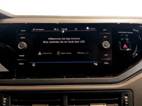 VW Taigo 1.0 TSI R-Line DSG | Thumbnail 14 von 17