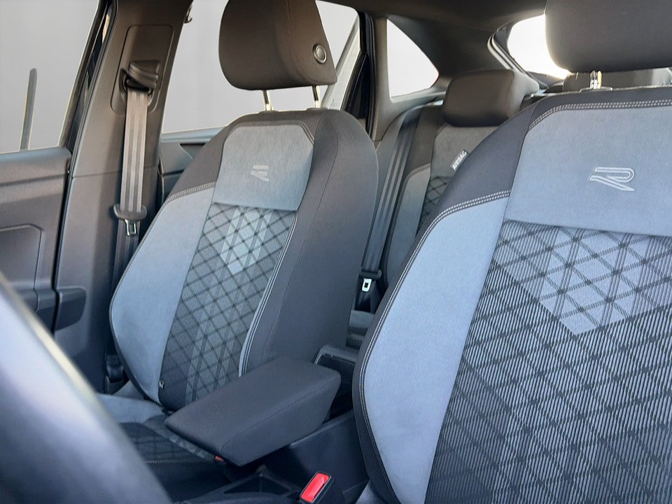Volkswagen Taigo 1.5 TSI R-Line | Bild 12 von 20