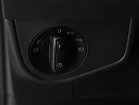 VW Taigo 1.0 TSI R-Line DSG | Thumbnail 6 von 21