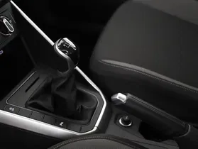 VW Taigo 1.0 TSI Life | Thumbnail 23 von 25