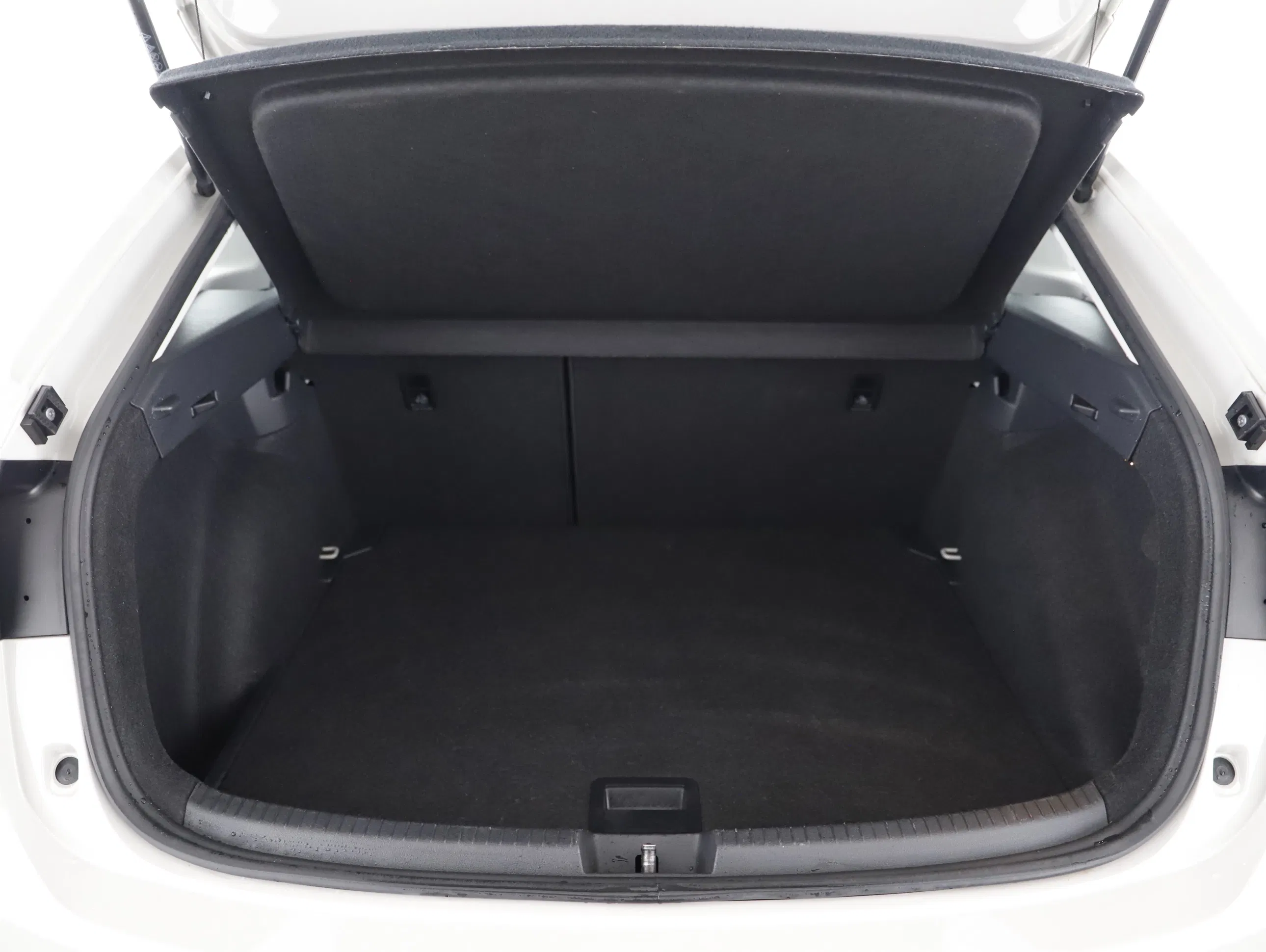VW Taigo 1.0 TSI Life | Bild 25 von 25