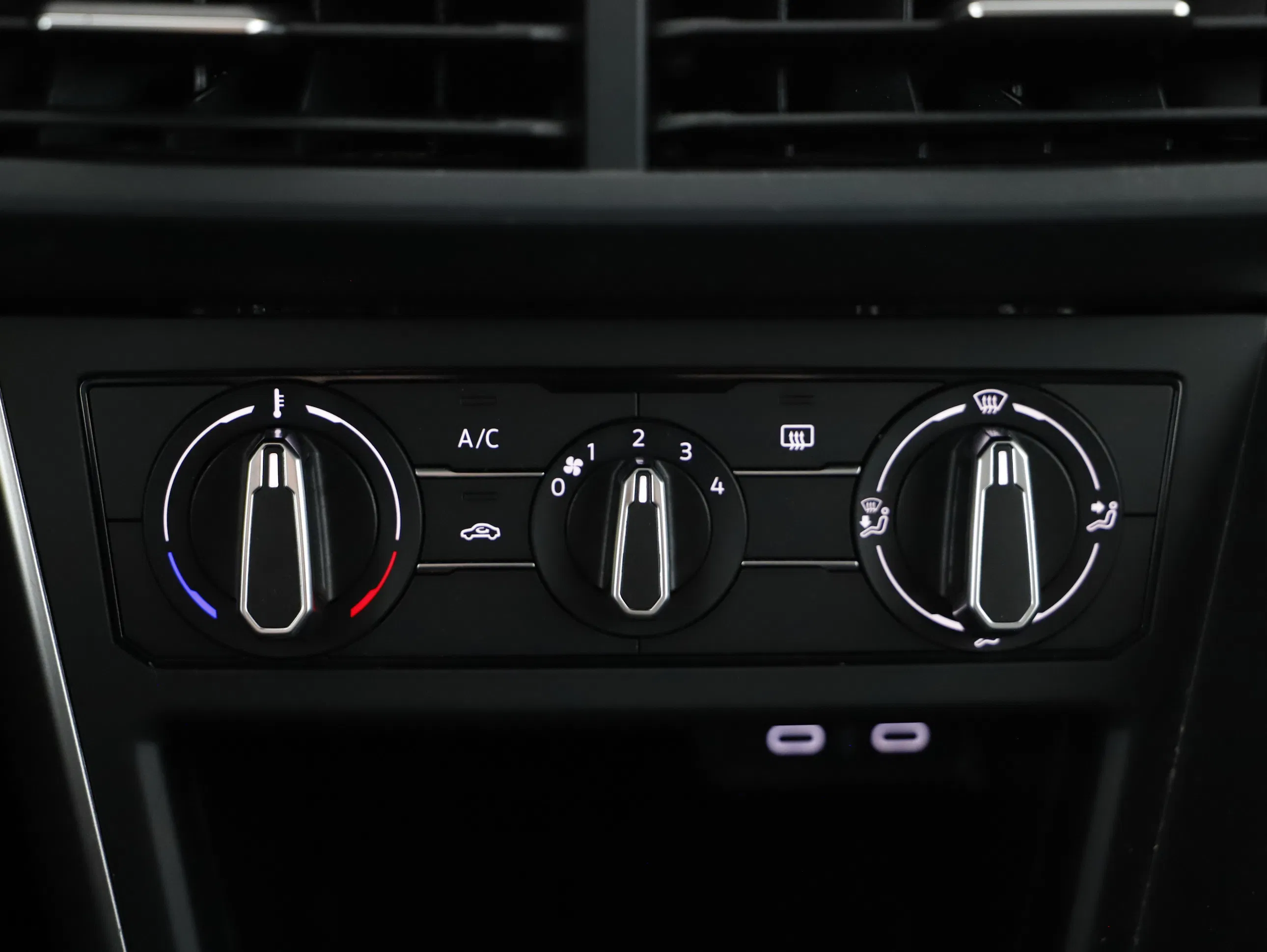 VW Taigo 1.0 TSI Life | Bild 22 von 25