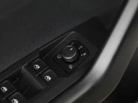 VW Taigo 1.0 TSI Life | Thumbnail 11 von 25