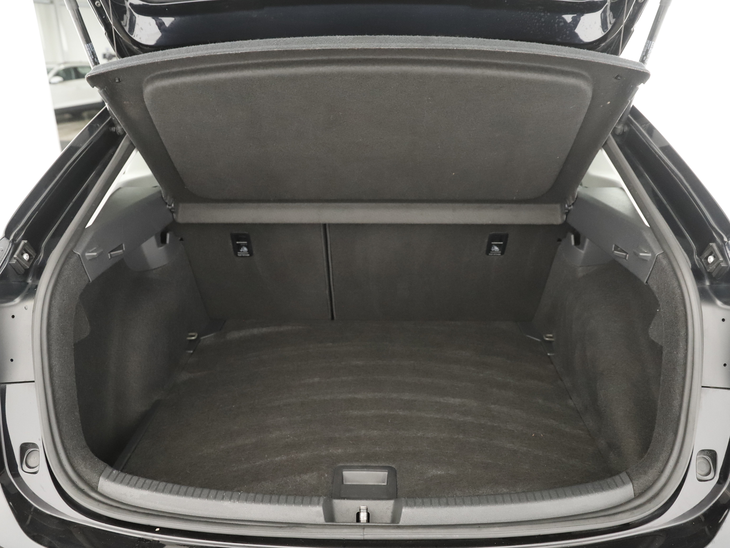 VW Taigo 1.0 TSI Style | Bild 17 von 31