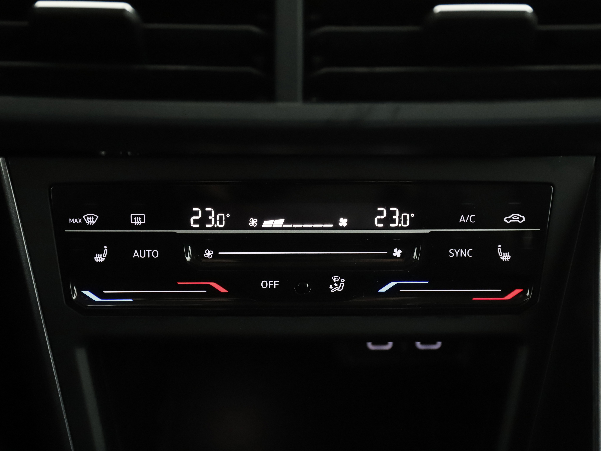 VW Taigo 1.0 TSI Style | Bild 23 von 31