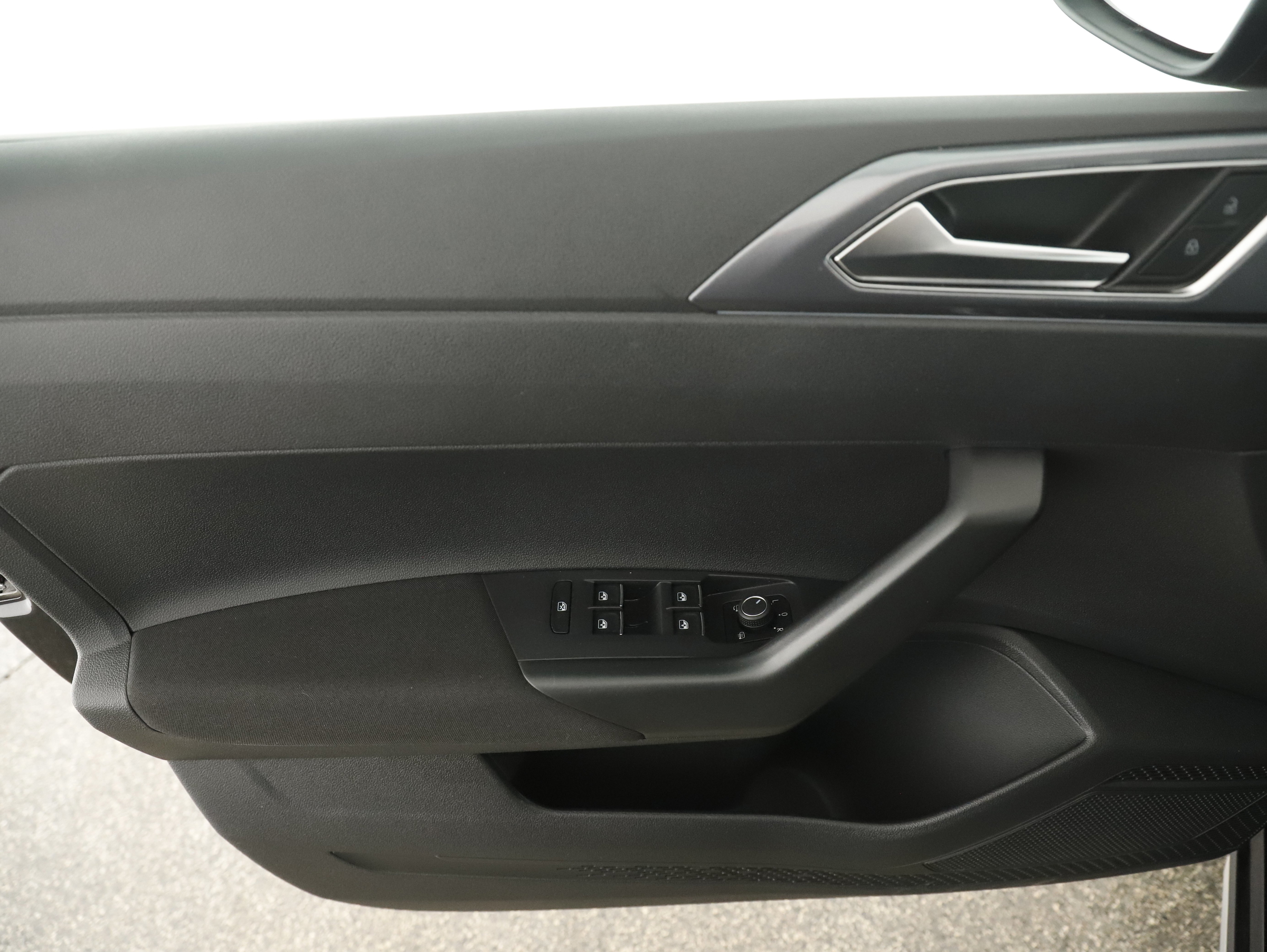 VW Taigo 1.0 TSI Style | Bild 10 von 31