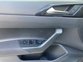 VW Taigo Life 1.5 TSI Aut. | Thumbnail 10 von 20