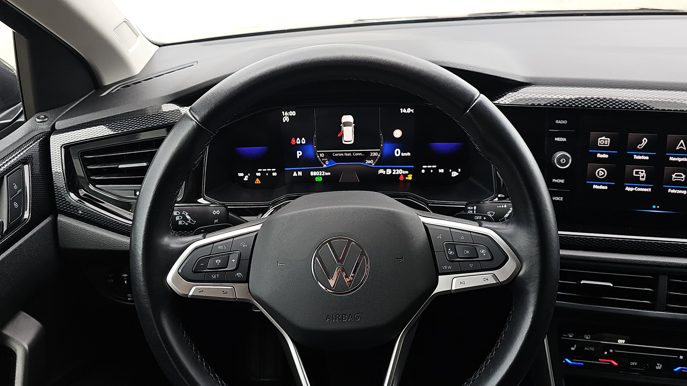 VW Taigo 1.0 TSI DSG Life | Bild 11 von 19