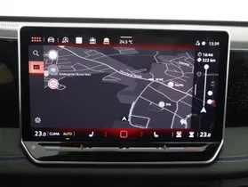 VW Tiguan 2.0 TDI W R-Line | Thumbnail 9 von 22
