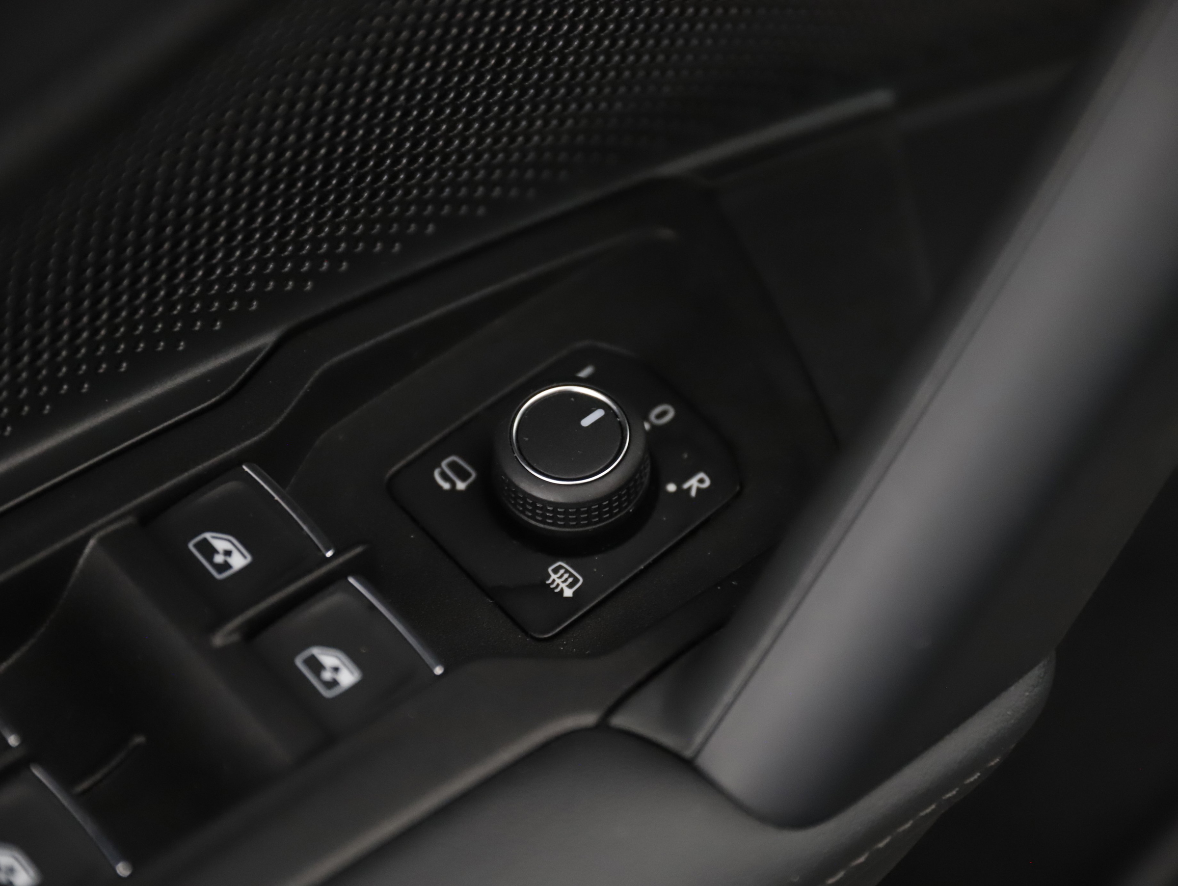 VW Tiguan 1.5 eTSI W Elegance | Bild 12 von 31