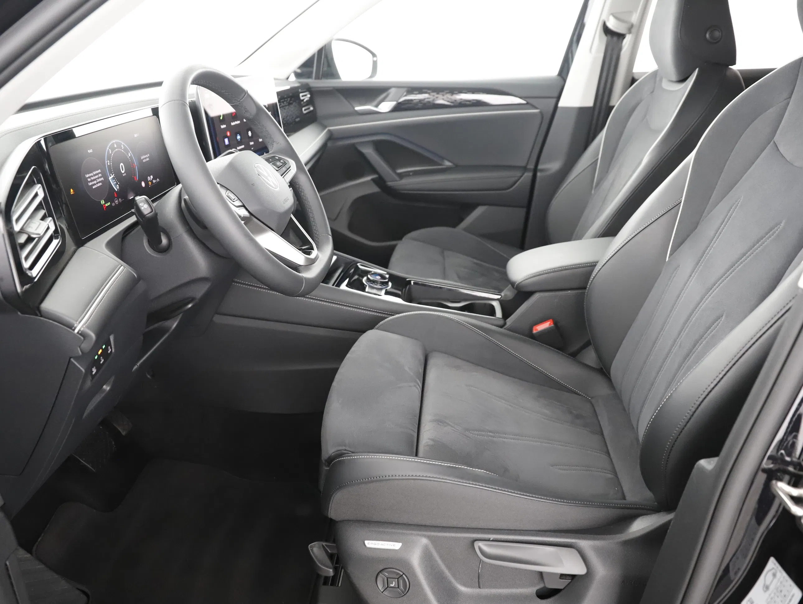 VW Tiguan 1.5 eTSI W Elegance | Bild 14 von 31