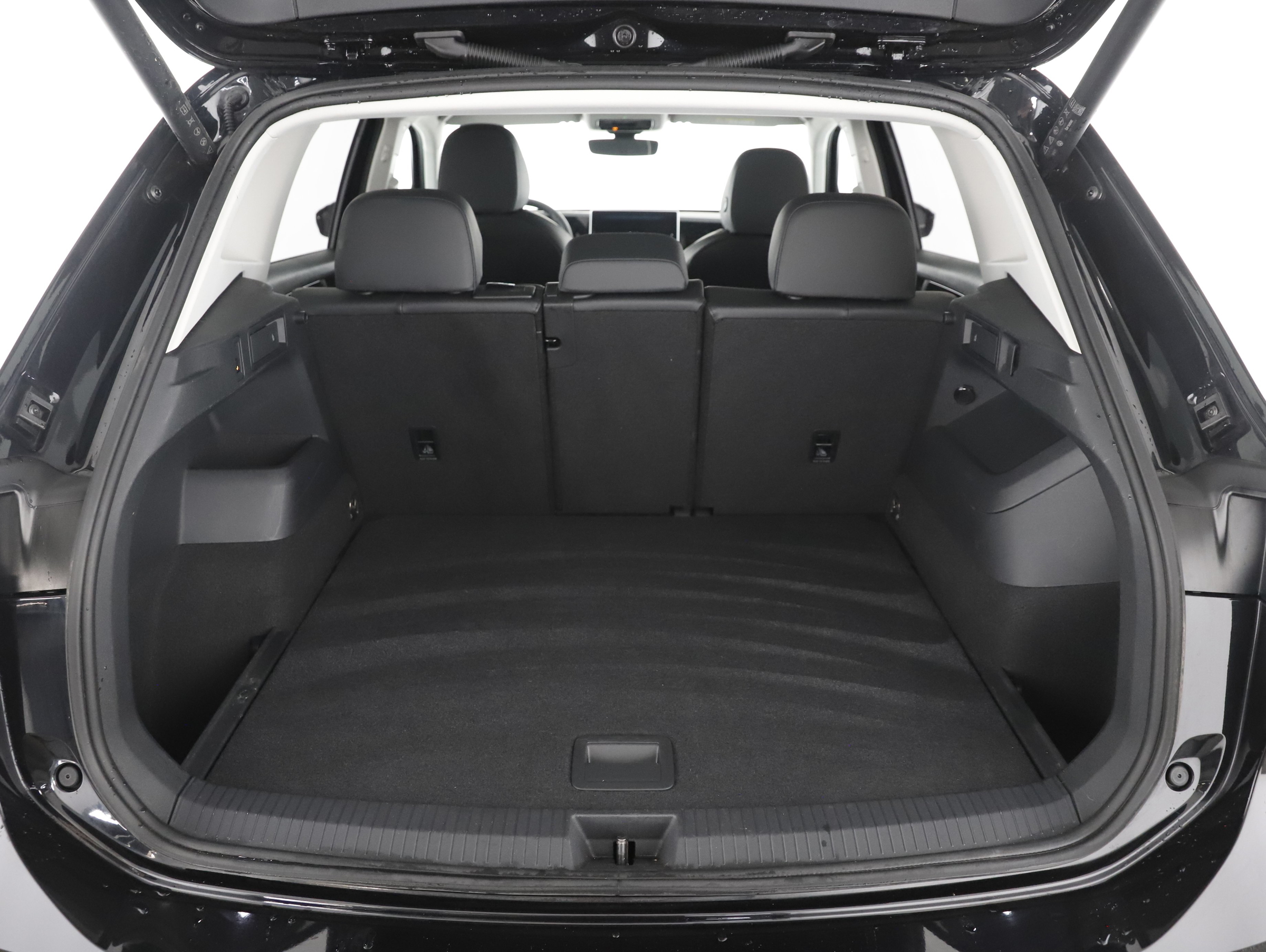 VW Tiguan 1.5 eTSI W Elegance | Bild 26 von 31