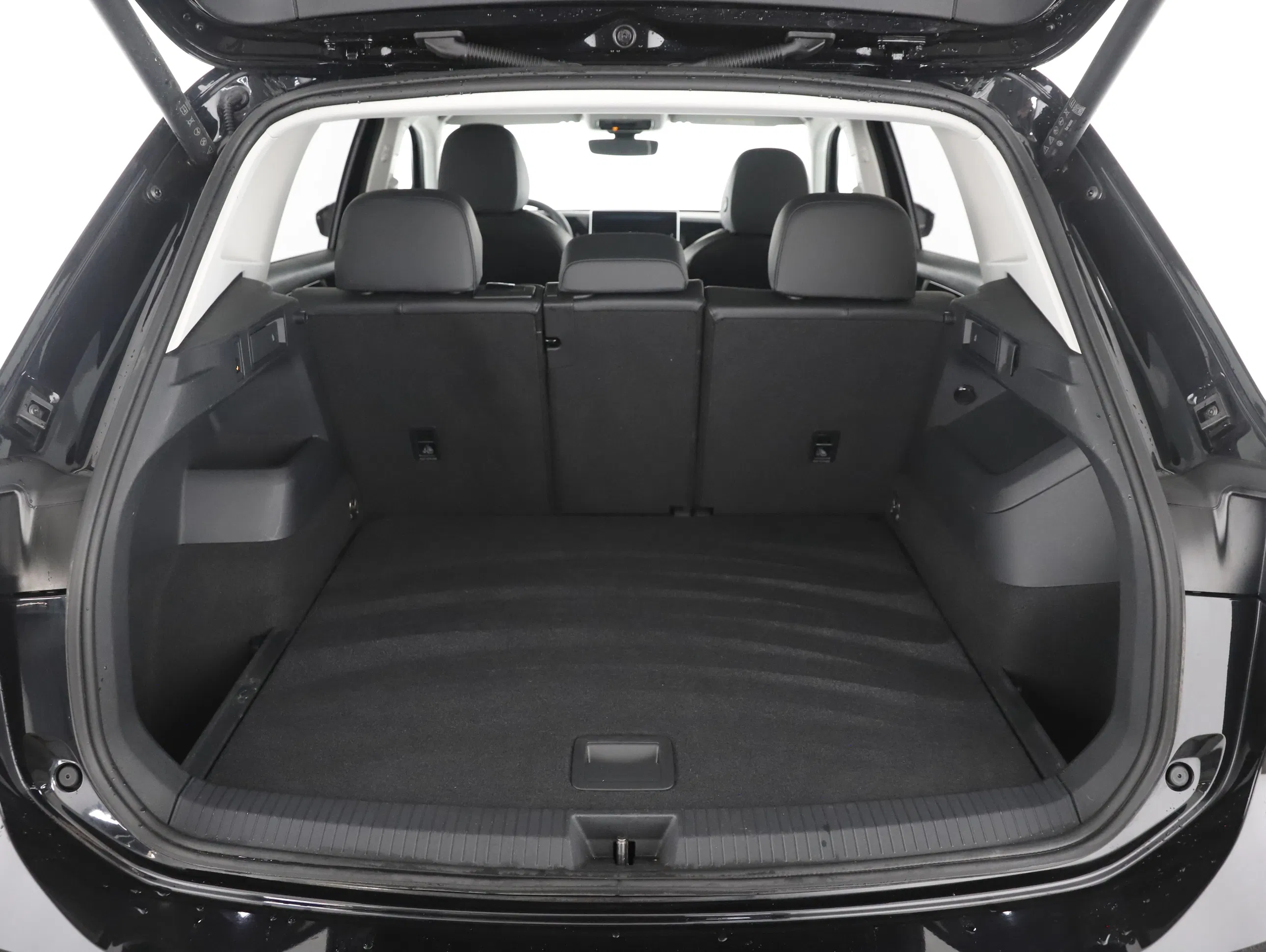 VW Tiguan 1.5 eTSI W Elegance | Bild 26 von 31