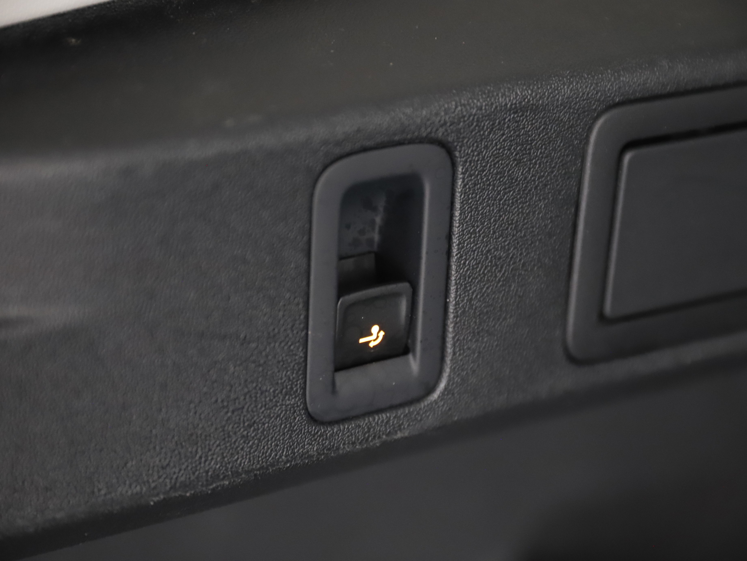 VW Tiguan 1.5 eTSI W Elegance | Bild 28 von 31