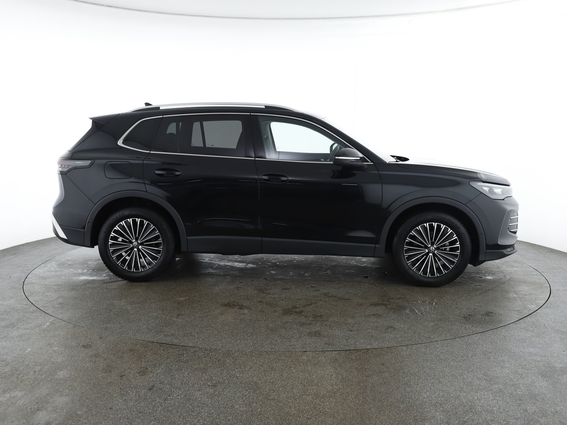 VW Tiguan 1.5 eTSI W Elegance | Bild 5 von 31