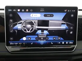 VW Tiguan 2.0 TDI W R-Line | Thumbnail 11 von 22