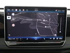 VW Tiguan 2.0 TDI W R-Line | Thumbnail 9 von 22