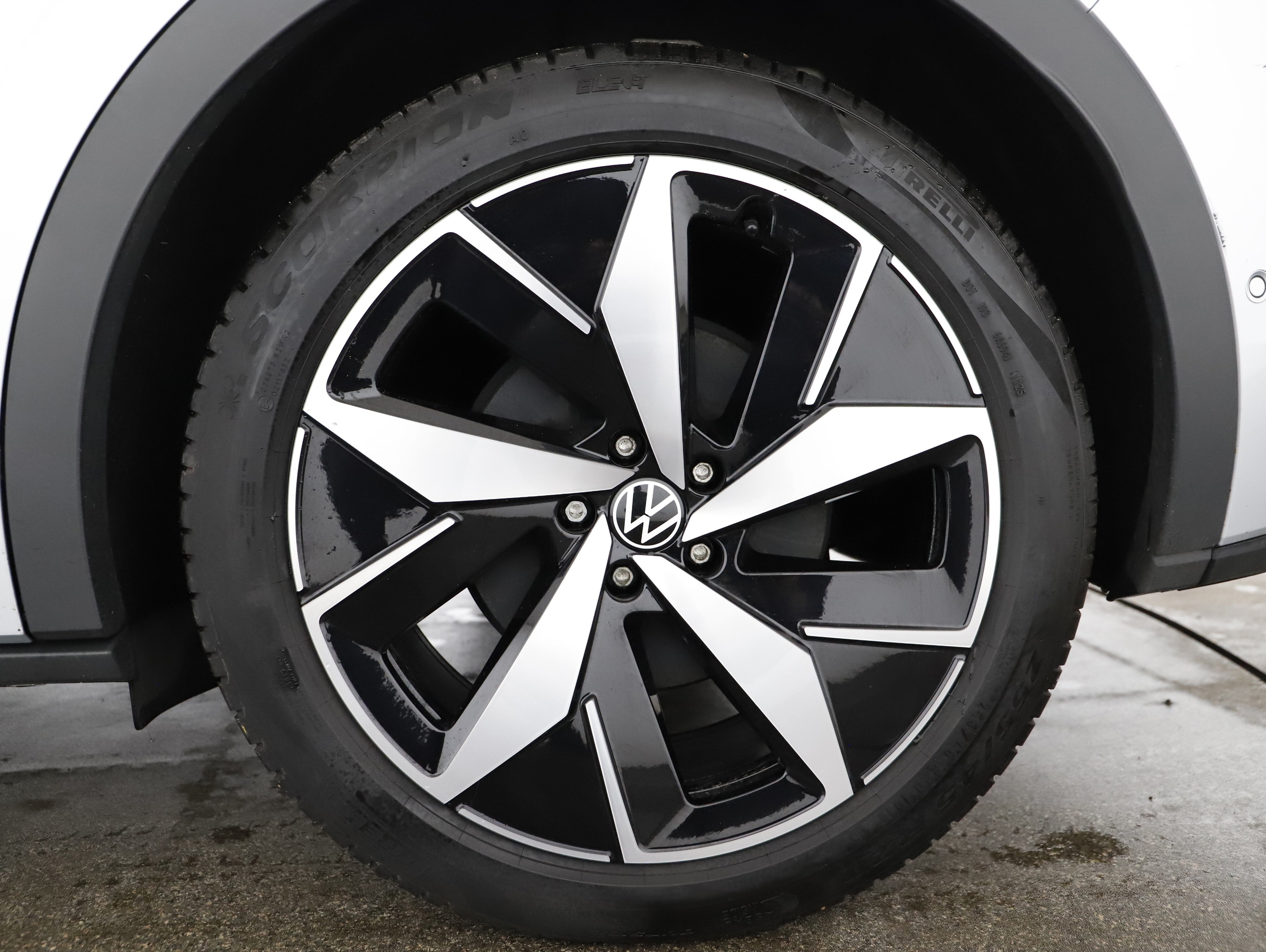 VW ID.4 4Motion GTX W | Bild 6 von 23