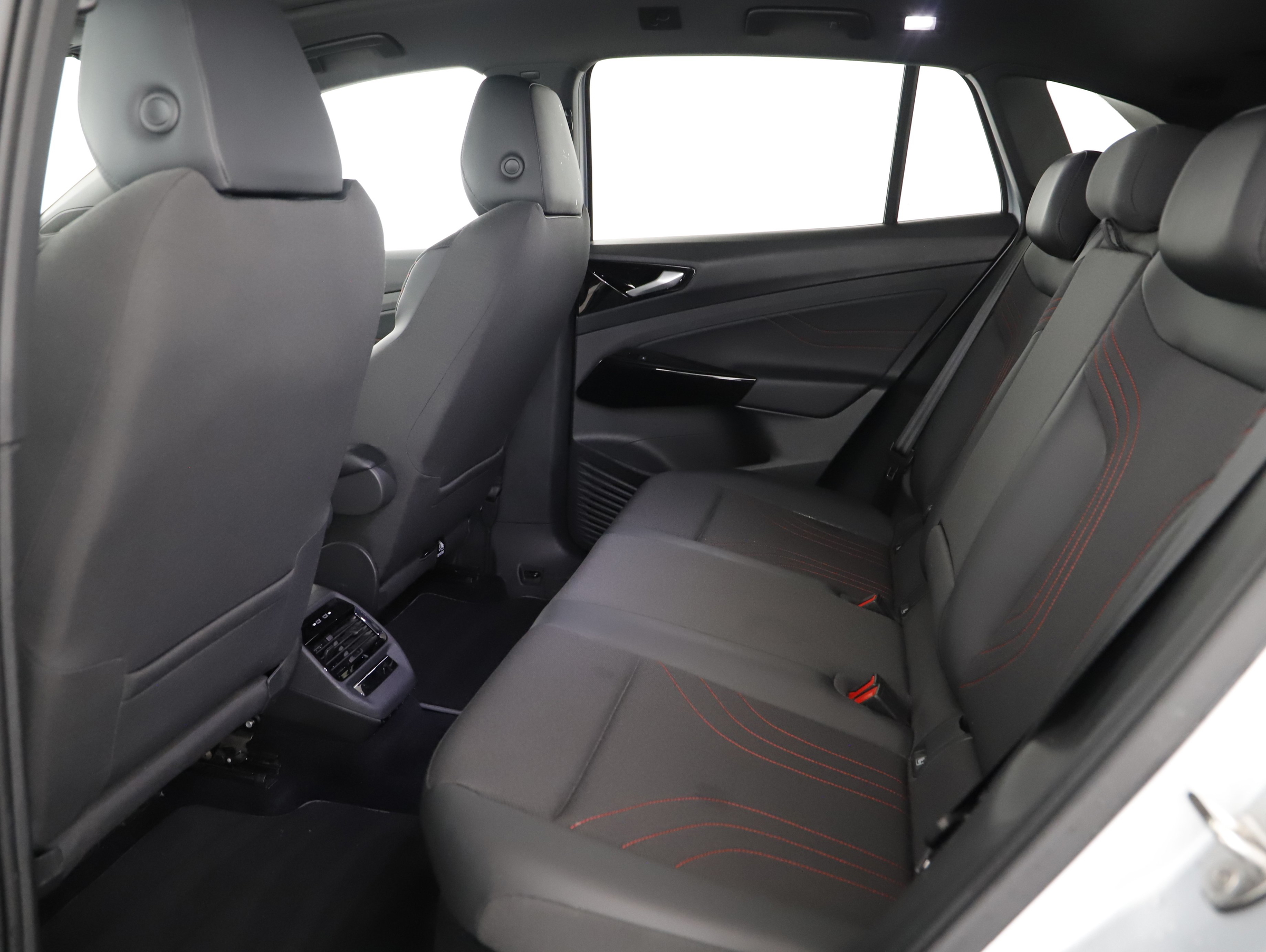 VW ID.4 4Motion GTX W | Bild 7 von 23