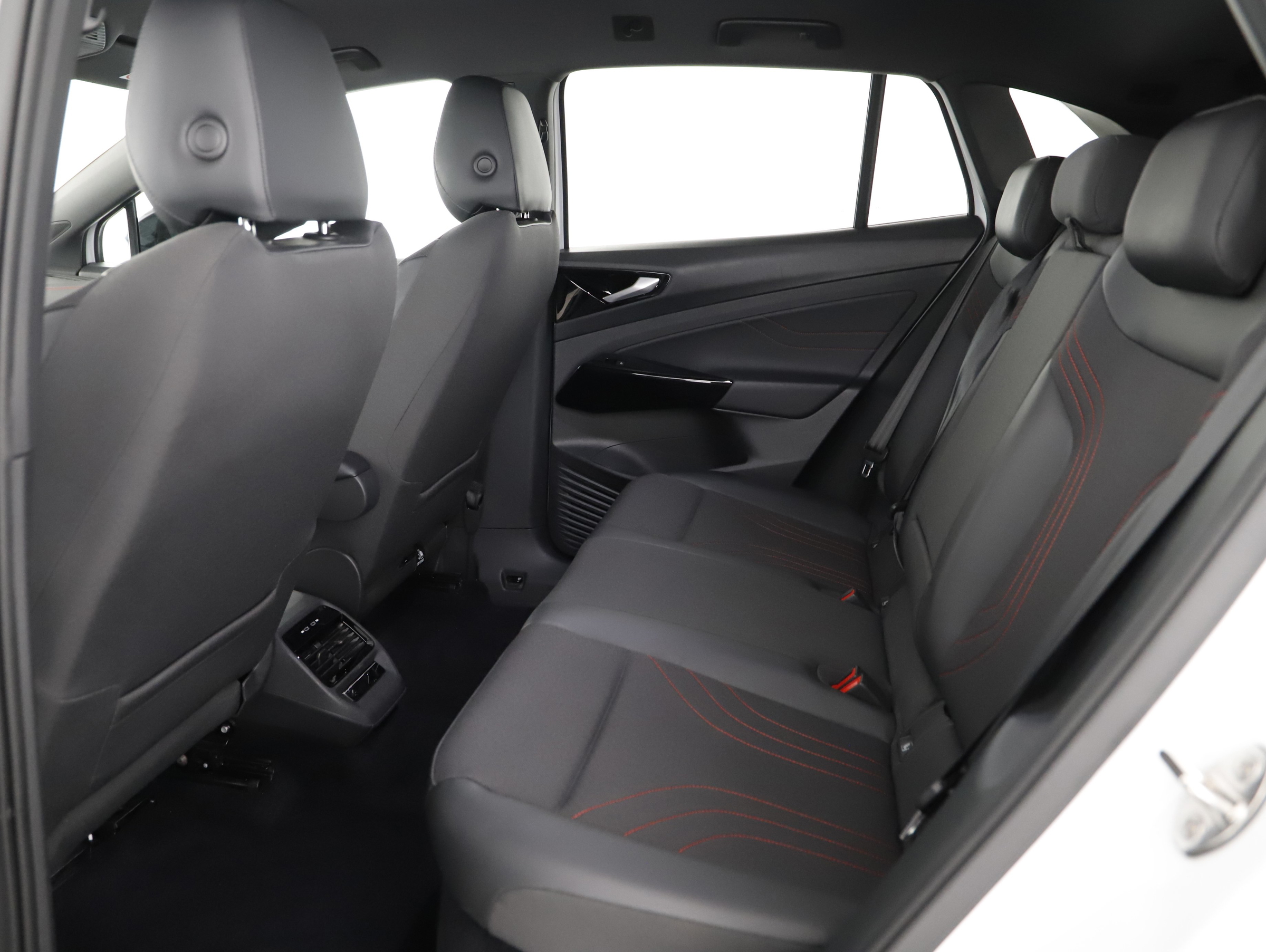 VW ID.4 4Motion GTX W | Bild 5 von 22