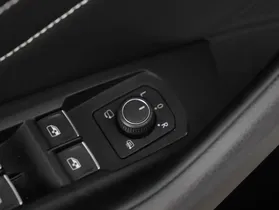 VW Passat Variant 2.0 TDI BMT Elegance | Thumbnail 15 von 21