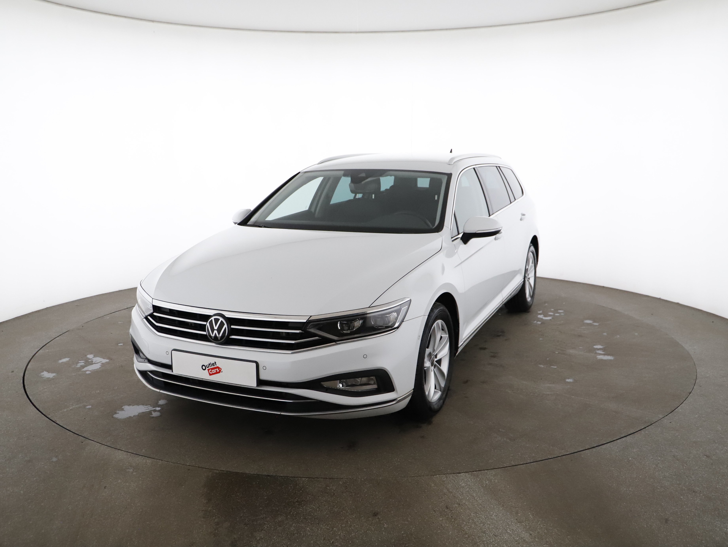 VW Passat Variant 2.0 TDI BMT Elegance | Bild 18 von 21