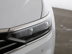 VW Passat Variant 2.0 TDI BMT Elegance | Thumbnail 19 von 21