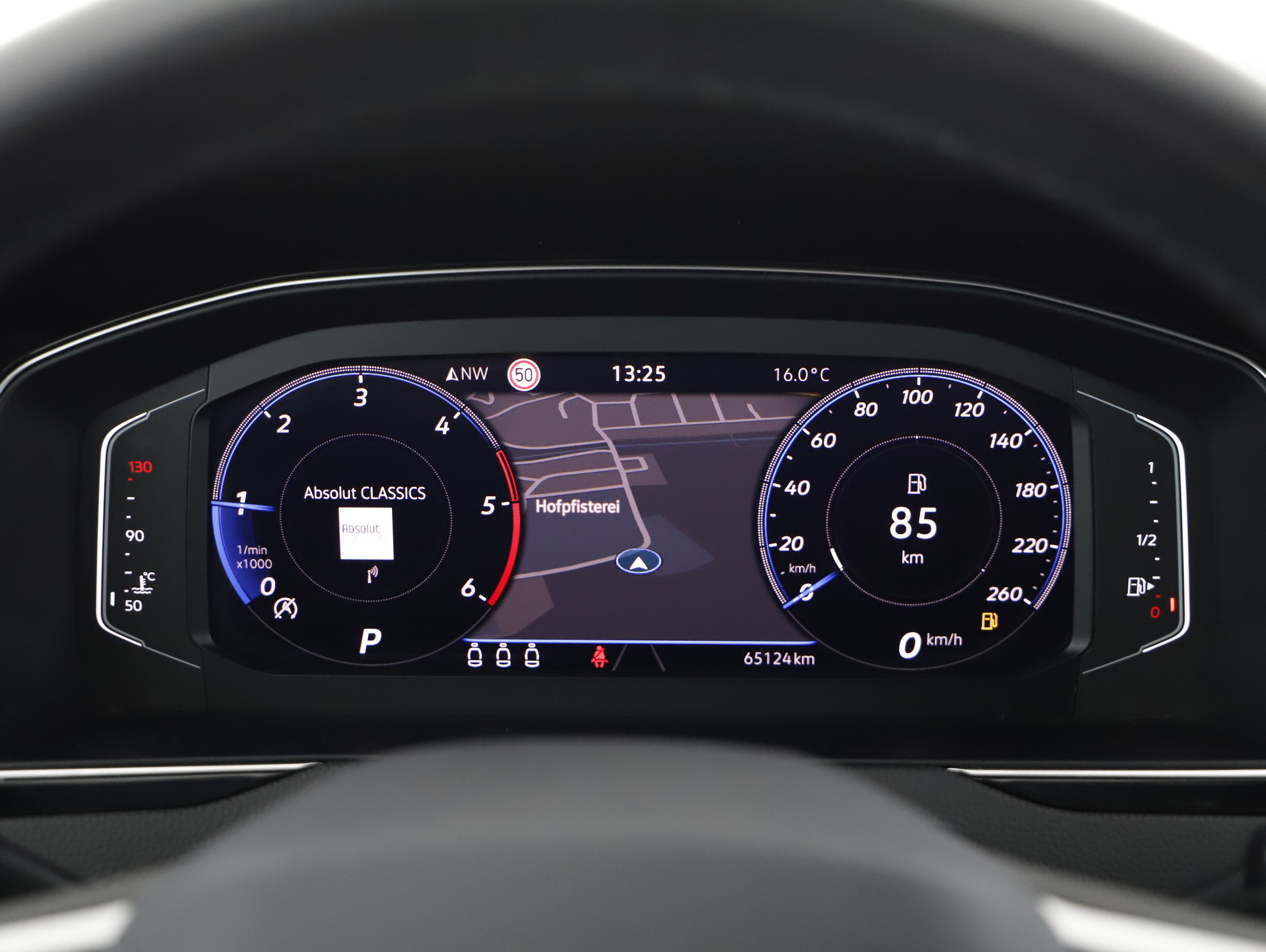 VW Passat Variant 2.0 TDI BMT Elegance | Bild 6 von 21