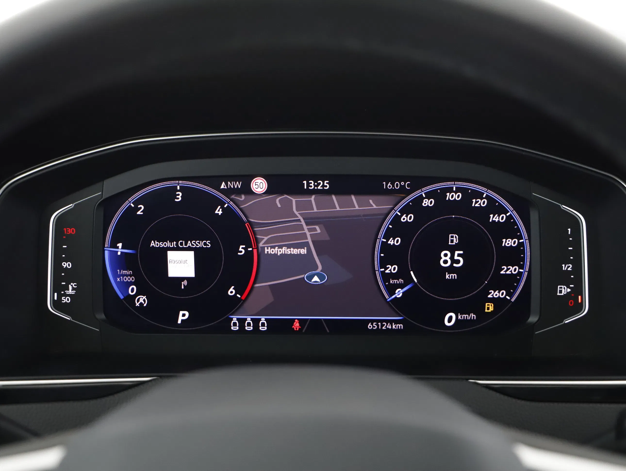 VW Passat Variant 2.0 TDI BMT Elegance | Bild 6 von 21