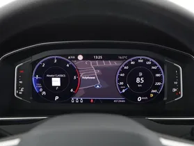 VW Passat Variant 2.0 TDI BMT Elegance | Thumbnail 6 von 21