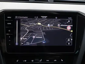 VW Passat Variant 2.0 TDI BMT Elegance | Thumbnail 8 von 21