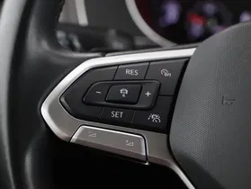 VW Passat Variant 2.0 TDI BMT Elegance | Thumbnail 12 von 24
