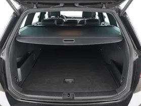 VW Passat Variant 2.0 TDI BMT Elegance | Thumbnail 20 von 24
