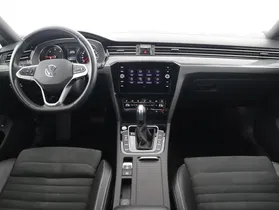 VW Passat Variant 2.0 TDI BMT Elegance | Thumbnail 9 von 24