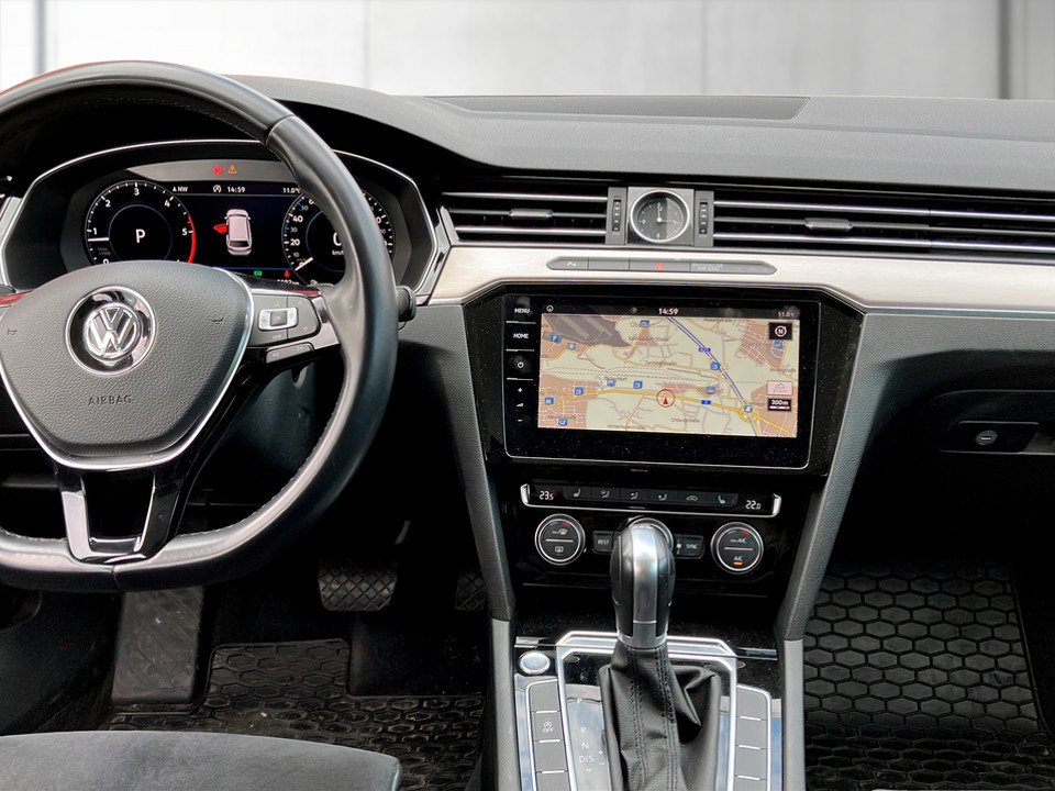 VW Passat Var. 2.0 TDI Highline | Bild 11 von 24
