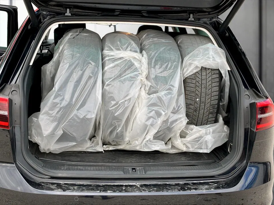 VW Passat Var. 2.0 TDI Highline | Bild 14 von 24