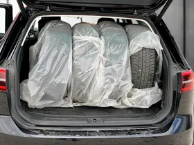 VW Passat Var. 2.0 TDI Highline | Thumbnail 14 von 24