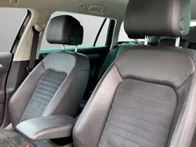 VW Passat Var. 2.0 TDI Highline | Thumbnail 8 von 24