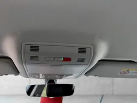 VW Passat Var. 2.0 TDI Highline | Thumbnail 9 von 24